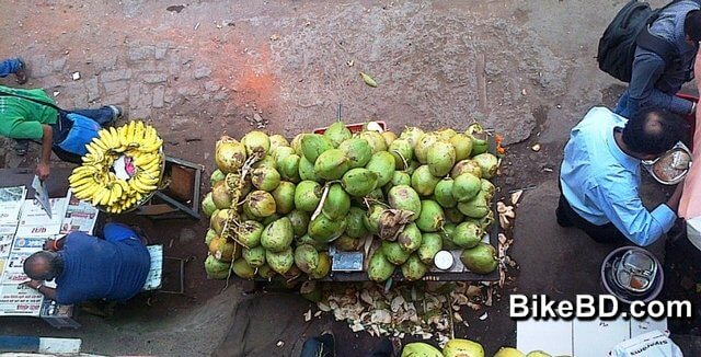 coconut-sell-on-road