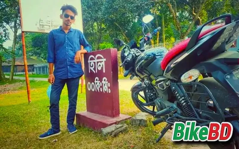 bajaj pulsar 150 single disc bike at hili