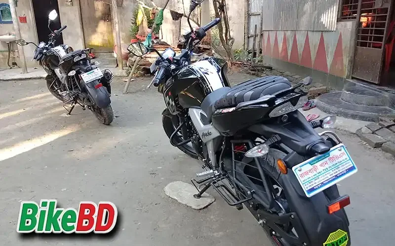 tvs apache rtr 160 4v black