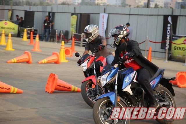 Honda-all-variety-160r-test-ride