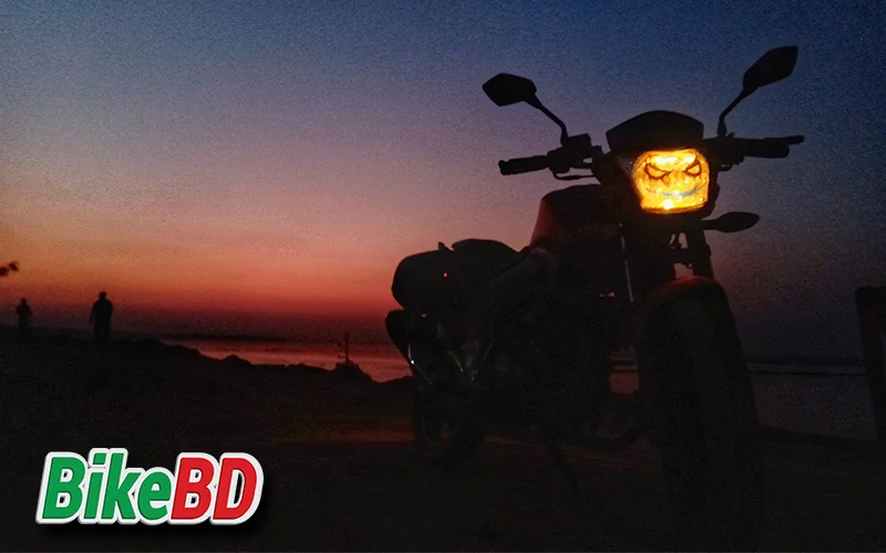 Runner Knight Rider 150 V1 headlight view