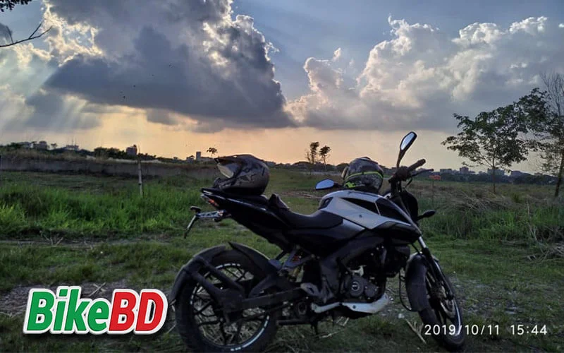 bajaj pulsar ns160 sd in bangladesh