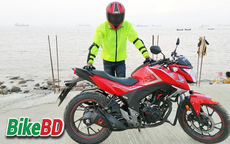 honda cb hornet 160r red colour bike