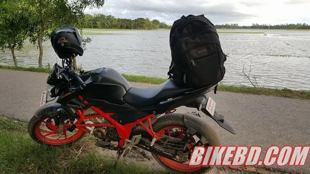 honda cb150r streetfire review