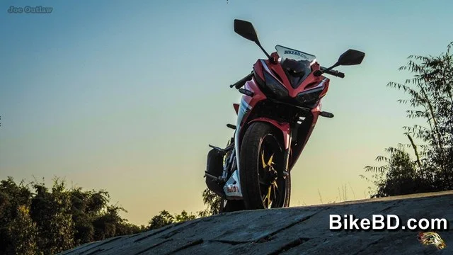 saleh-md-hassan-testing-honda-cbr-150r-indonesia-2016