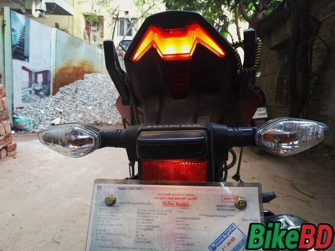 honda-x-blade-160-tail-light