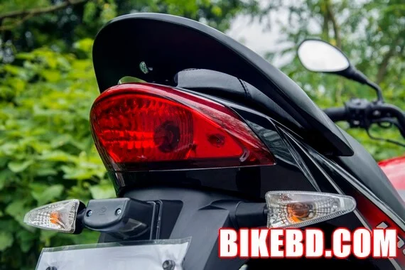 keeway magnet tail light