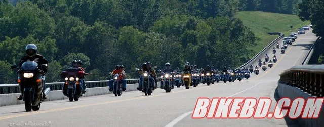 motorcycle-large-groups