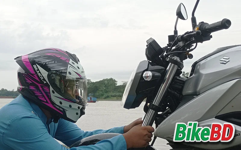 new suzuki gixxer and bilmola helmet