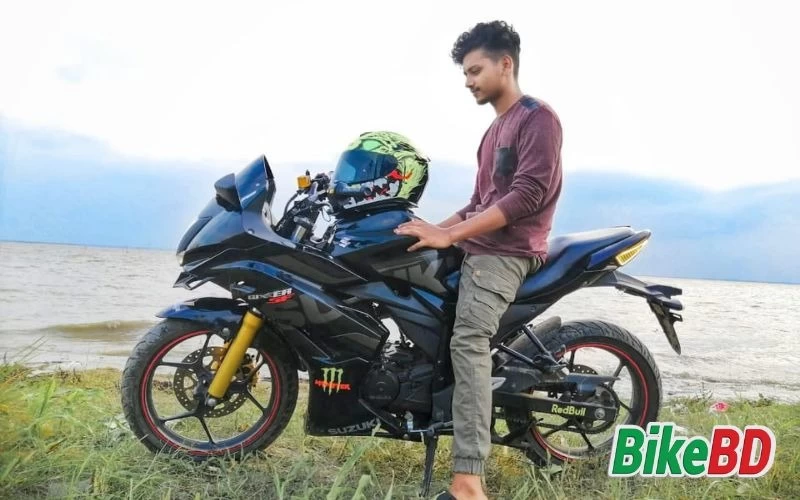 suzuki gixxer sf fi black