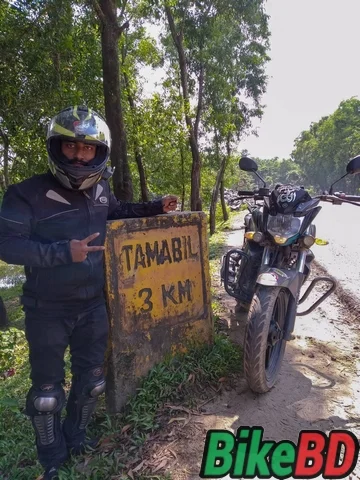 tamabil border bike tour