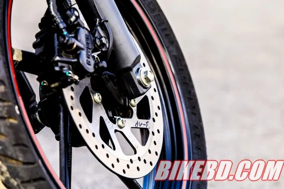 yamaha fzs fi v2 review disc brake