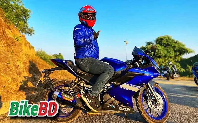 Yamaha R15 V3 Indian Version view