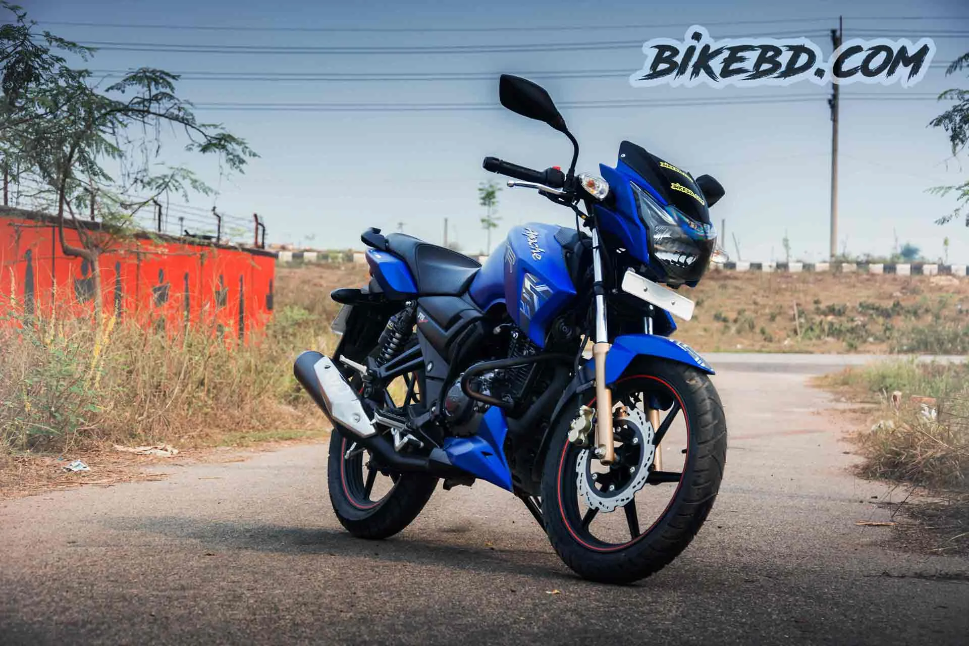 tvs apache rtr 160 review by team bikebd