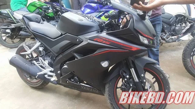 Yamaha R15 V3