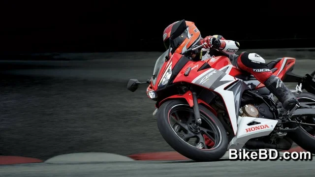 honda-cbr150r-indonesia-specification-feature-price