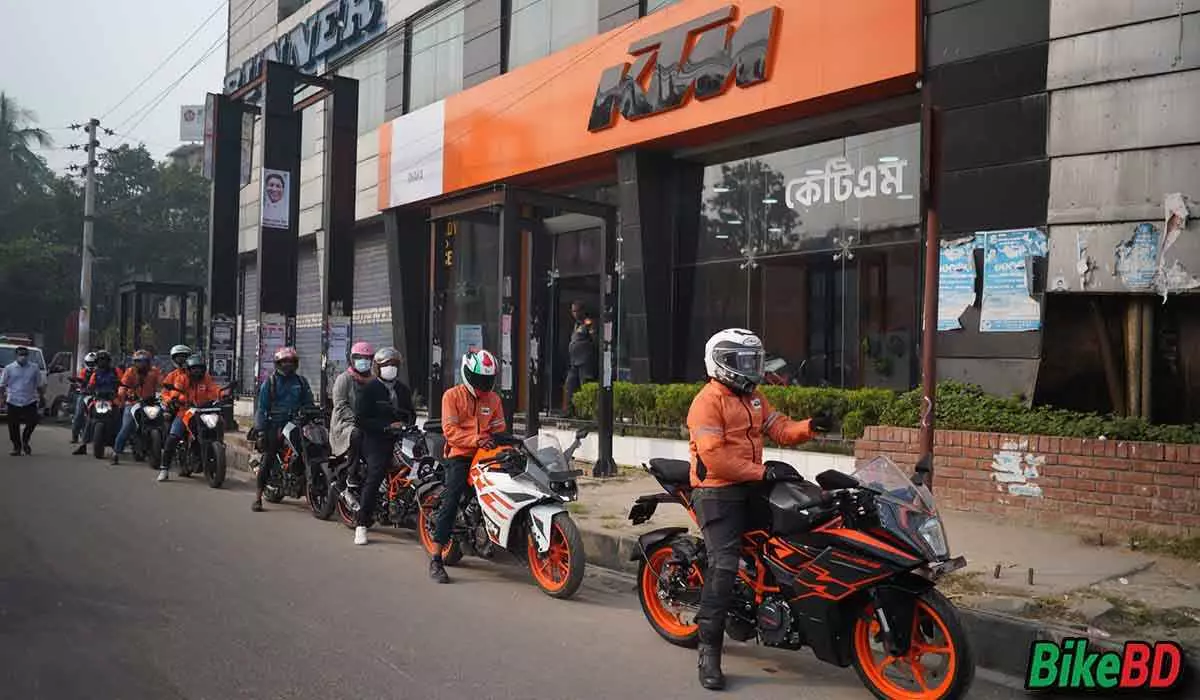 ktm-flagship-showroom