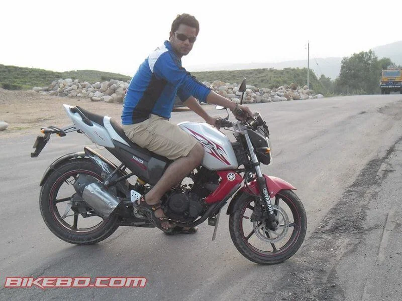 yamaha fzs v1 bike tour