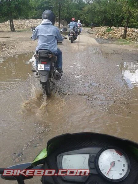 motorcycle-off-road-travel