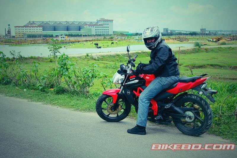 um xtreet test ride review