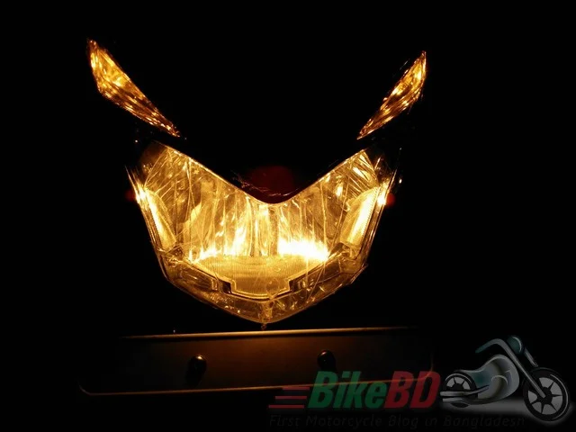 bajaj discover 125st headlight