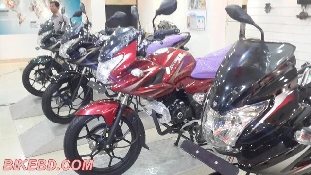 bajaj discover 150f colors