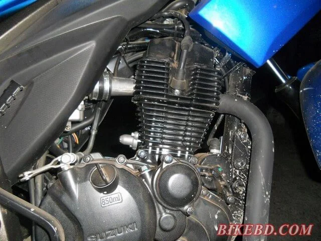 engine-of-suzuki-gixxer