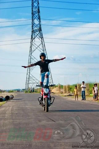 tarek grz bike stunt