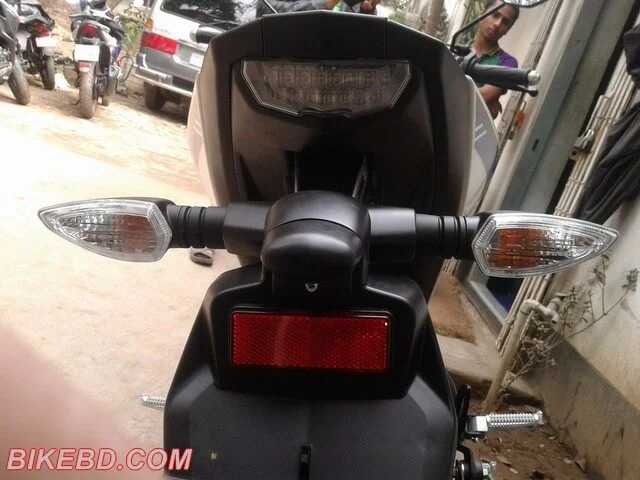 yamaha m slaz backlight