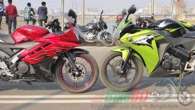 yamaha r15 v.2 vs honda cbr 150