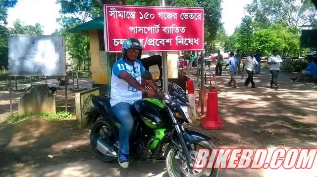 dangerous-motorcycle-tour-in-bangladesh