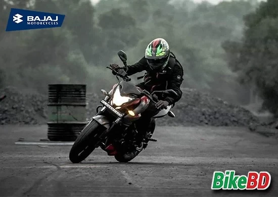 Bajaj Pulsar NS160 ABS কার্বুরেটর ভার্সন লঞ্চ হলো বাংলাদেশে !