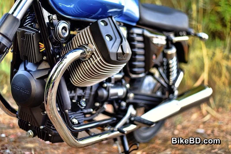 Motorcycle Engine - Single Cylinder VS Double Cylinder Engine