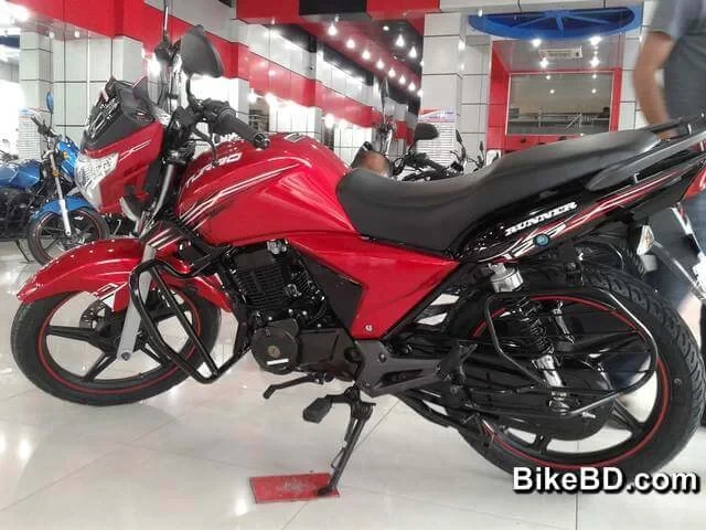 Runner Automobiles Launch Runner Turbo 125 - Price,Showroom,Features