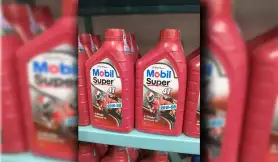 20w50 গ্রেডের মিনারেল ইঞ্জিন অয়েলের অন্যতম সেরা নাম Mobil Super 4T
