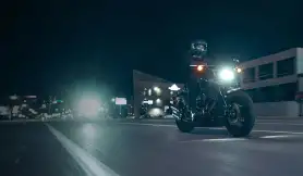 How To Use Headlights And Auxiliary Lights Properly?