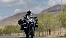 মোটরসাইকেলে বিশ্ব ভ্রমণে বের হওয়া ভারতীয় পর্যটকের মোটরসাইকেল চুরি