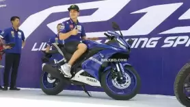 Yamaha Launched Yamaha R15 V3 As "Yamaha R15 2017" In Indonesia + Picture Gallery