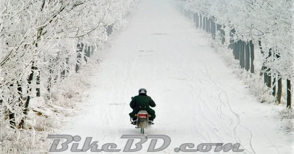 What To Wear In Winter As A Motorcycle Driver?