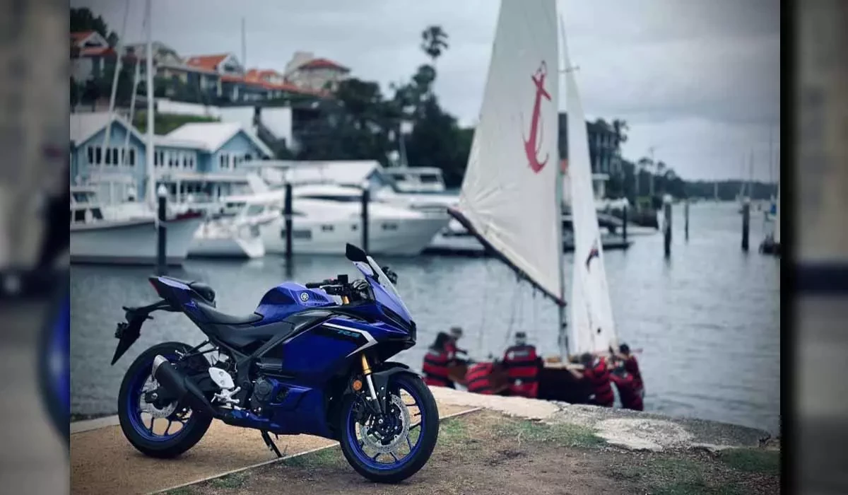 Yamaha YZF R3 2025 - A New Year Surprise Coming For Bikers