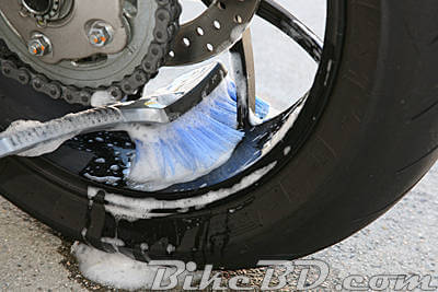 how to clean your motorcycle