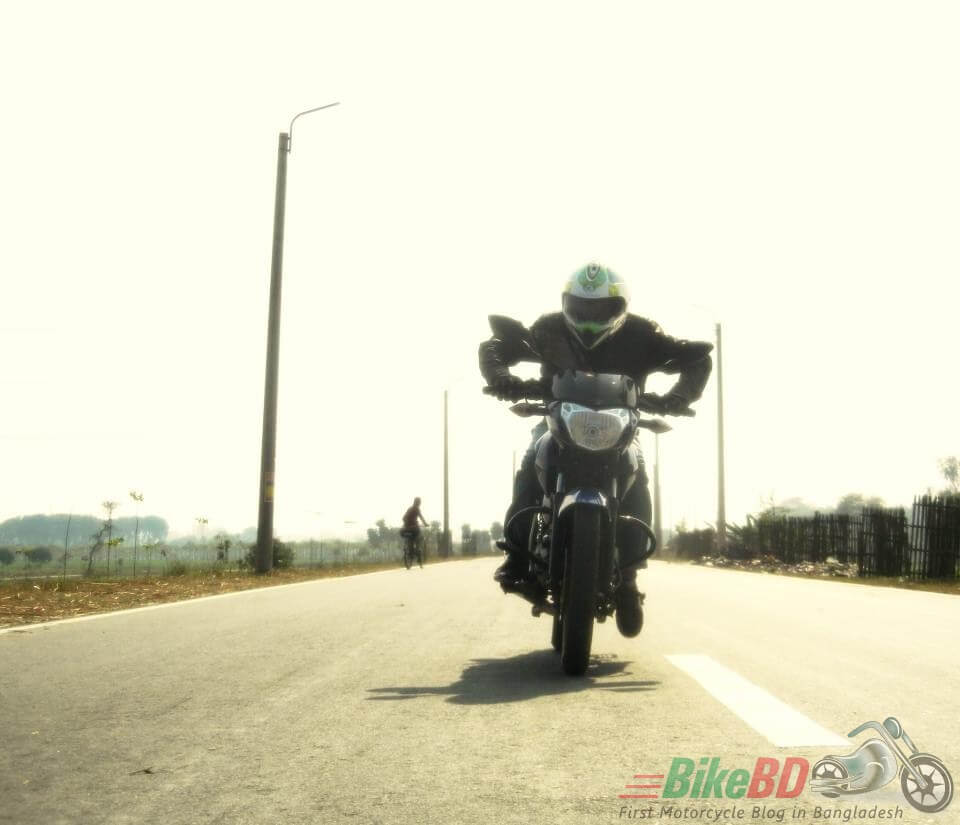 high speed motorcycle riding